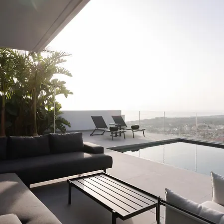 Karat Kai Torviscas Villa